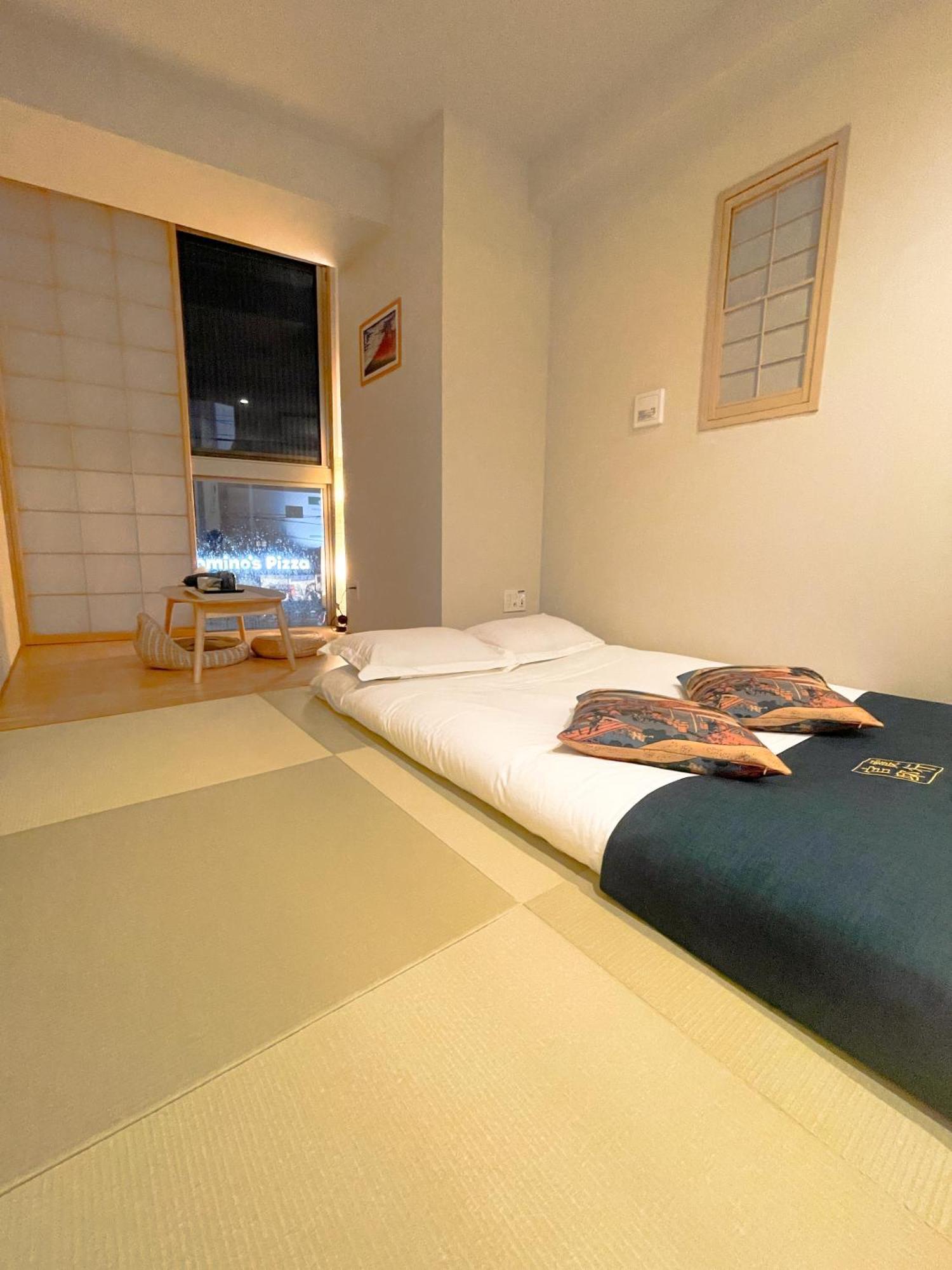 Shinkou House Ue Apartment Osaka Bagian luar foto